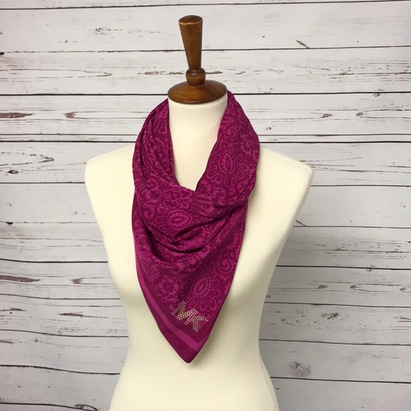 Michael Kors Accessories - NWOT Michael Kors Scarf